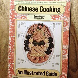 New Vintage CHINESE COOKING : (An Illustrated Guide)